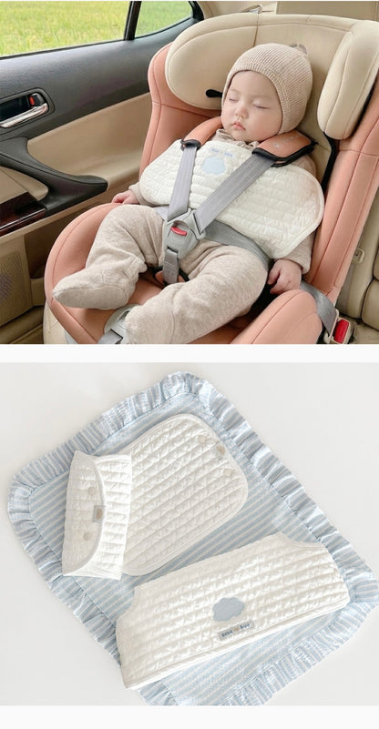 BEBEHUG Reversible Baby Carrier Bib Pad