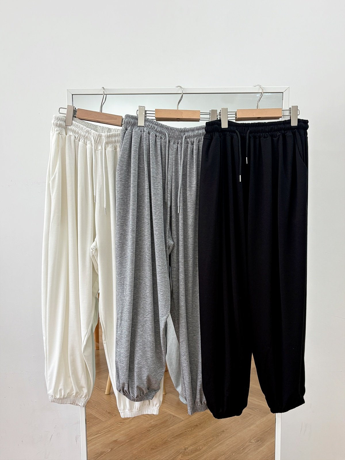 Mom Balloon Jogger Pants